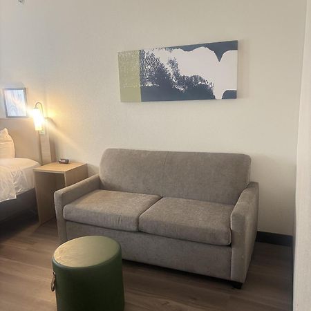 Quality Inn & Suites Lakewood - Denver Southwest Dış mekan fotoğraf